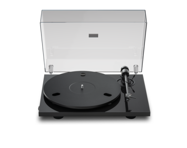 Pro-Ject E1.2 Schwarz mit Dustcover