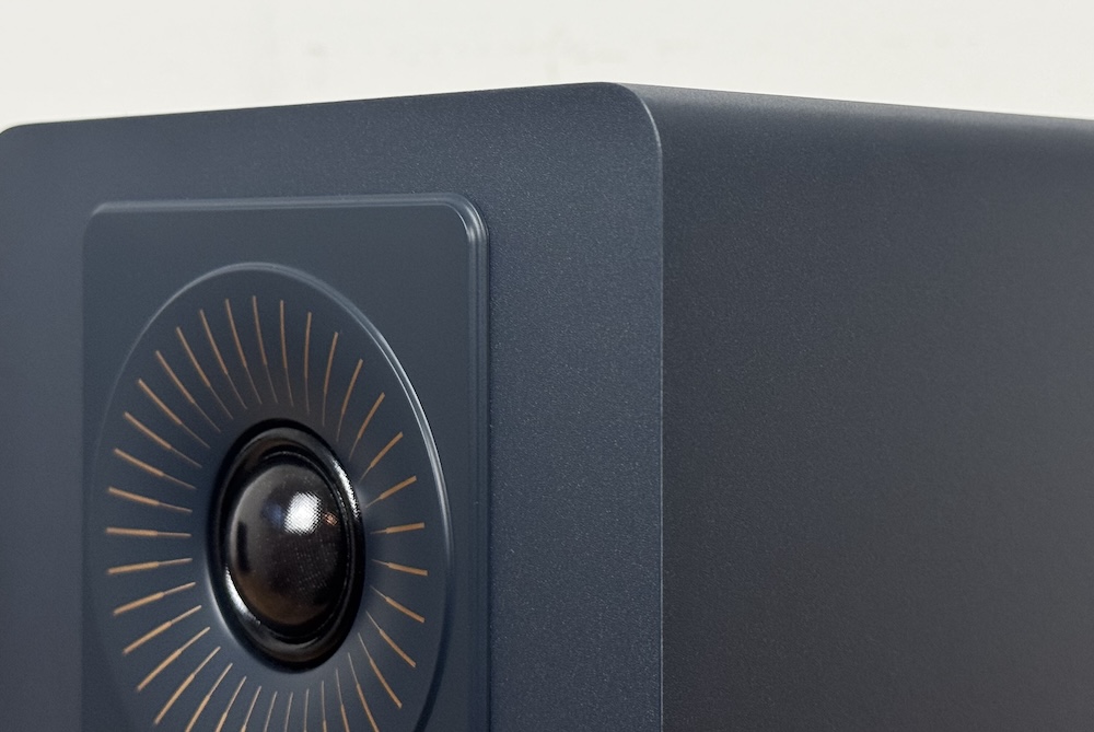 DALI-KUPID-Detailansicht blue2 DALI-KUPID-Detailansicht-blue