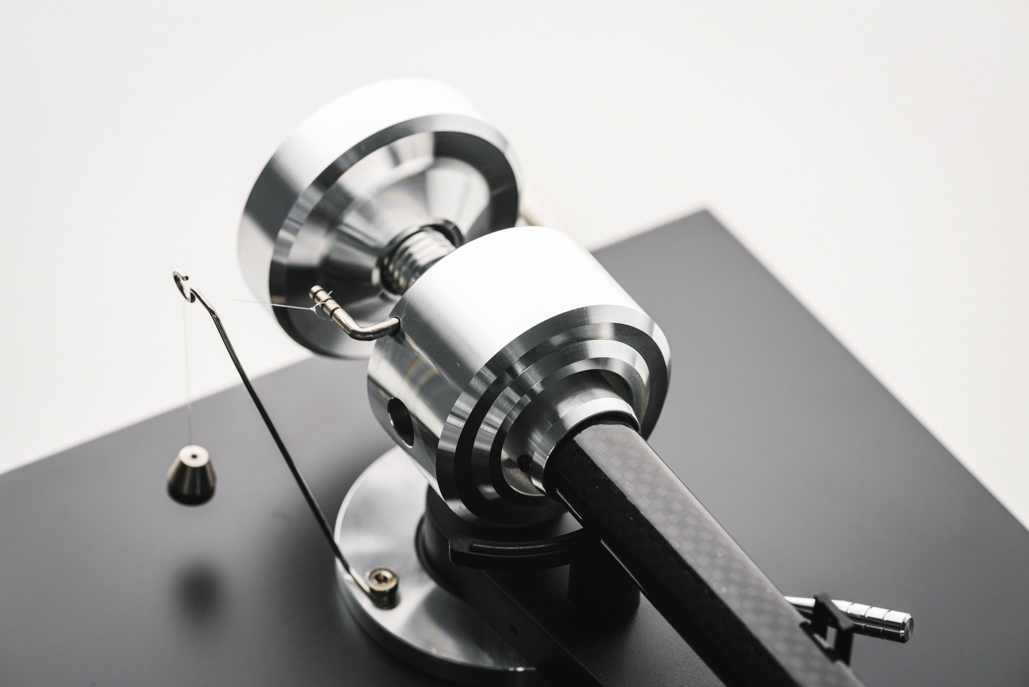 Pro-Ject Debut Reference 10 Detailaufnahme Gegengewicht