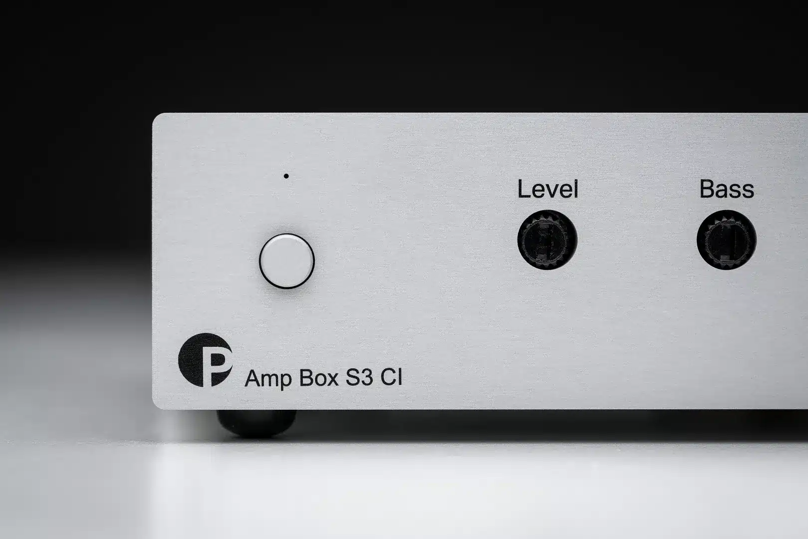 Amp-Box-S3-CI-silber-front2