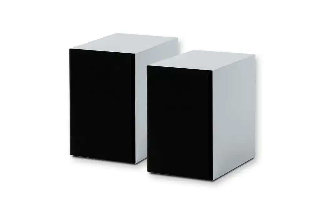 Speaker-Box-5-E-White-detail-grills