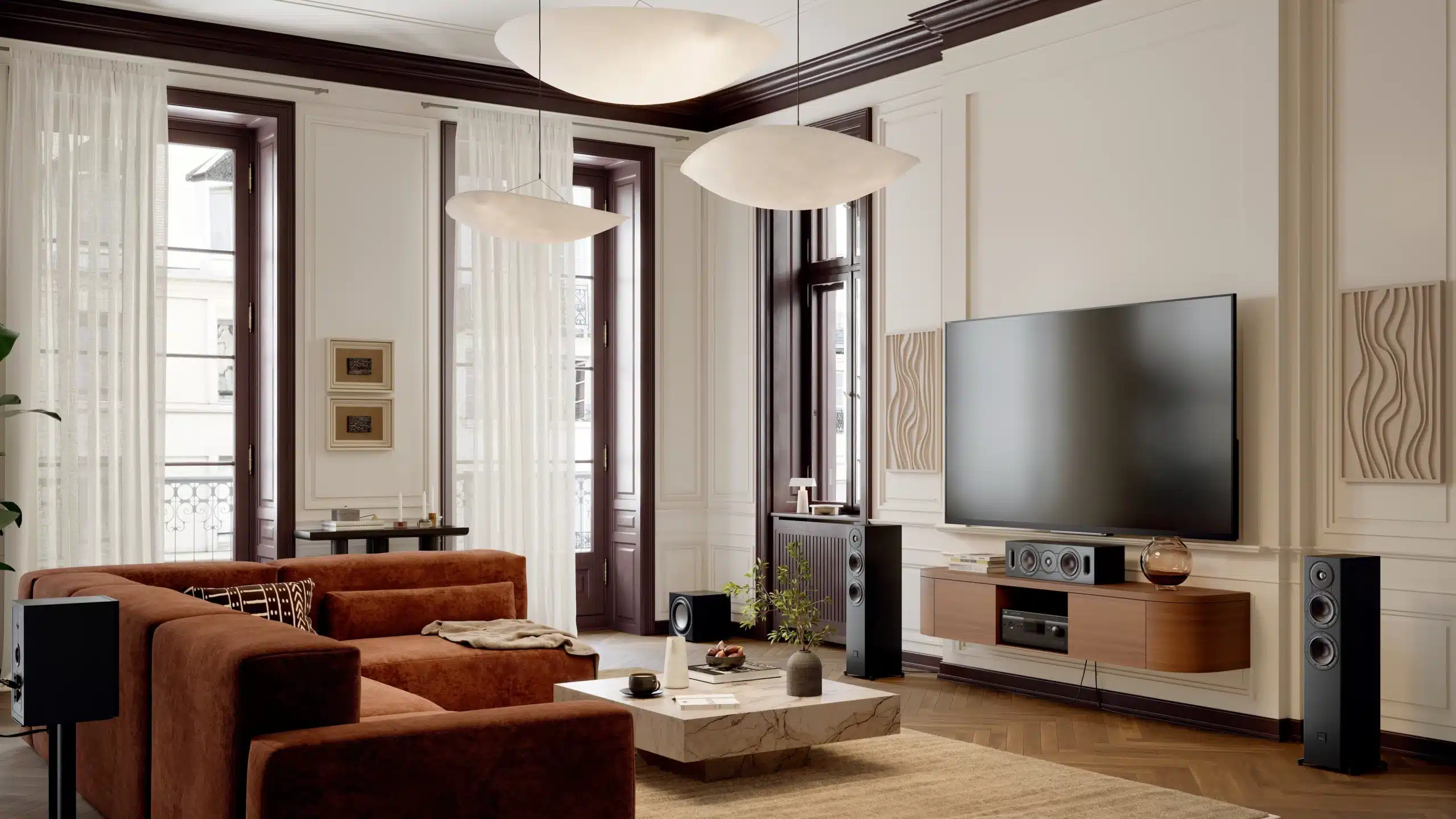 SONIK 3 White Full Lifestyle