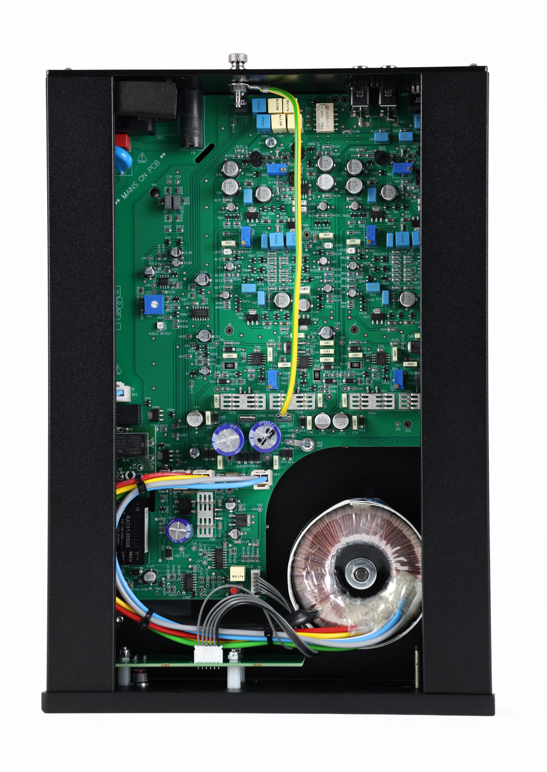 rega-aos-mc-inside-above