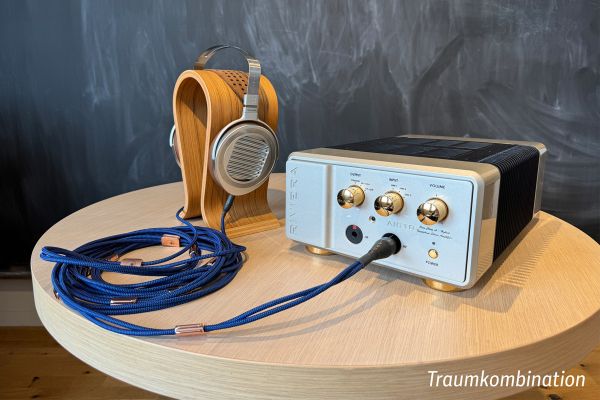 hifiman-susvara_unveiled_lifestyle2